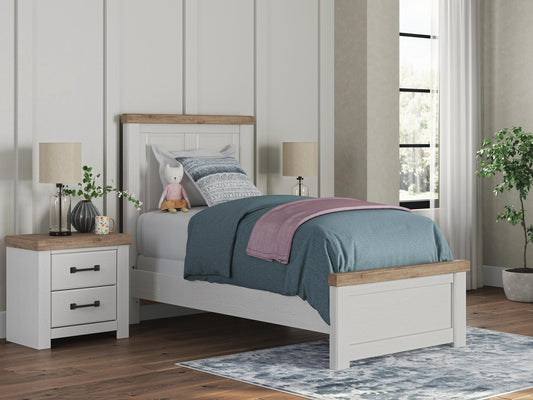 Savonport  Panel Bed. Dresser, Mirror And Nightstand Benchcraft®