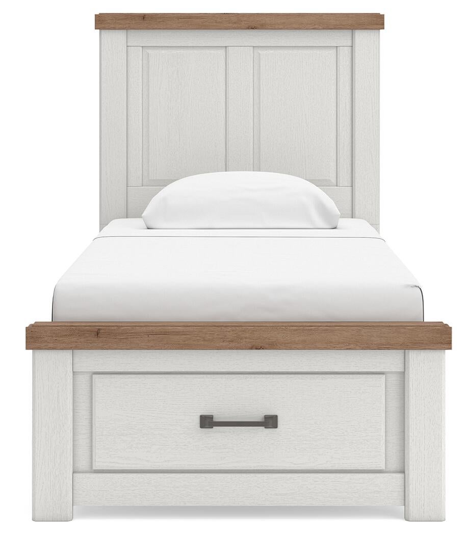 Savonport  Panel Storage Bed. Dresser, Mirror And Nightstand Benchcraft®