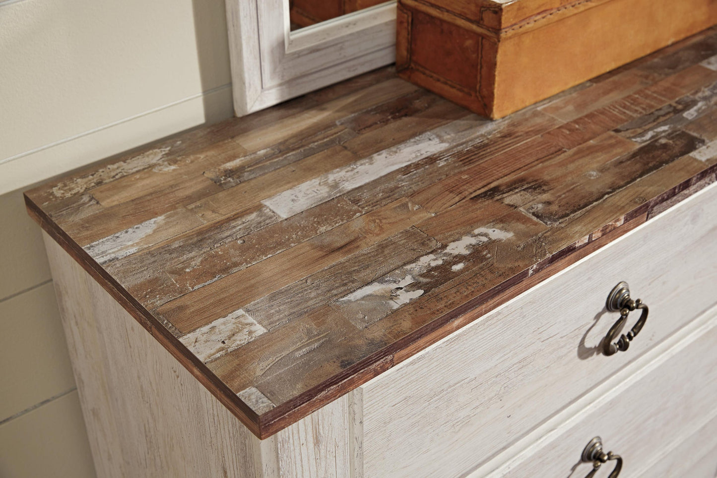 Willowton Dresser and Mirror Signature Design by Ashley®