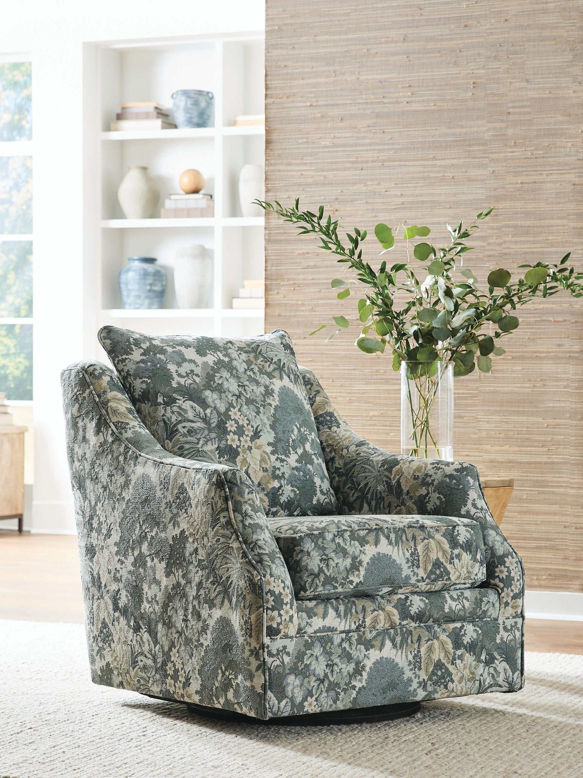 Gubbins Swivel Accent Chair Signature Design by Ashley®
