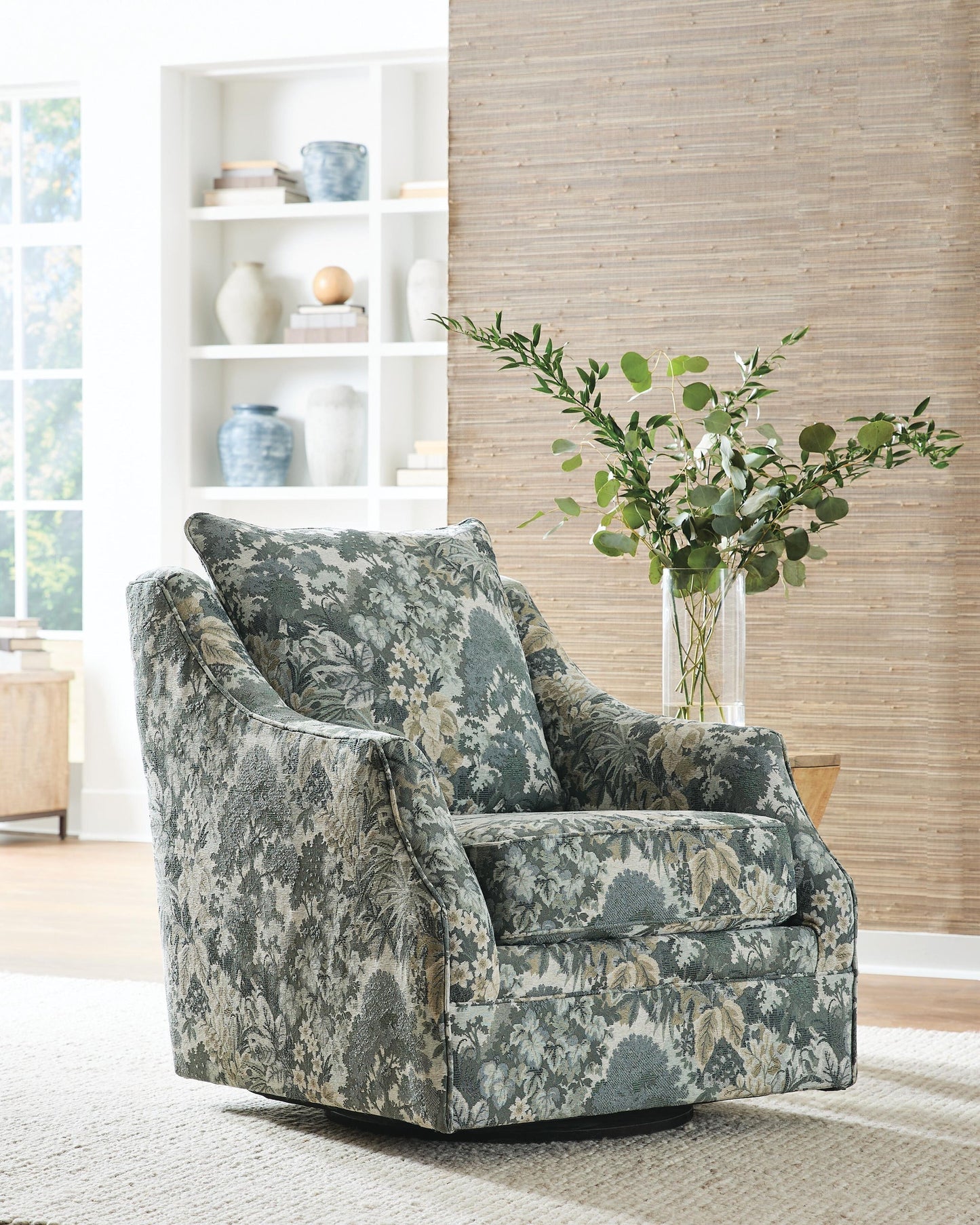 Gubbins Swivel Accent Chair Signature Design by Ashley®