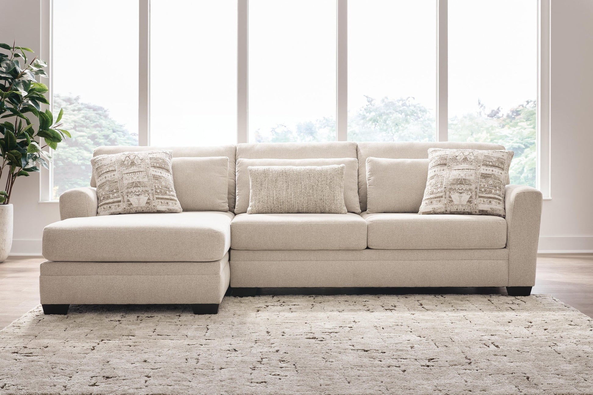 Mandi Point 2-Piece Sectional Sofa Chaise Benchcraft®