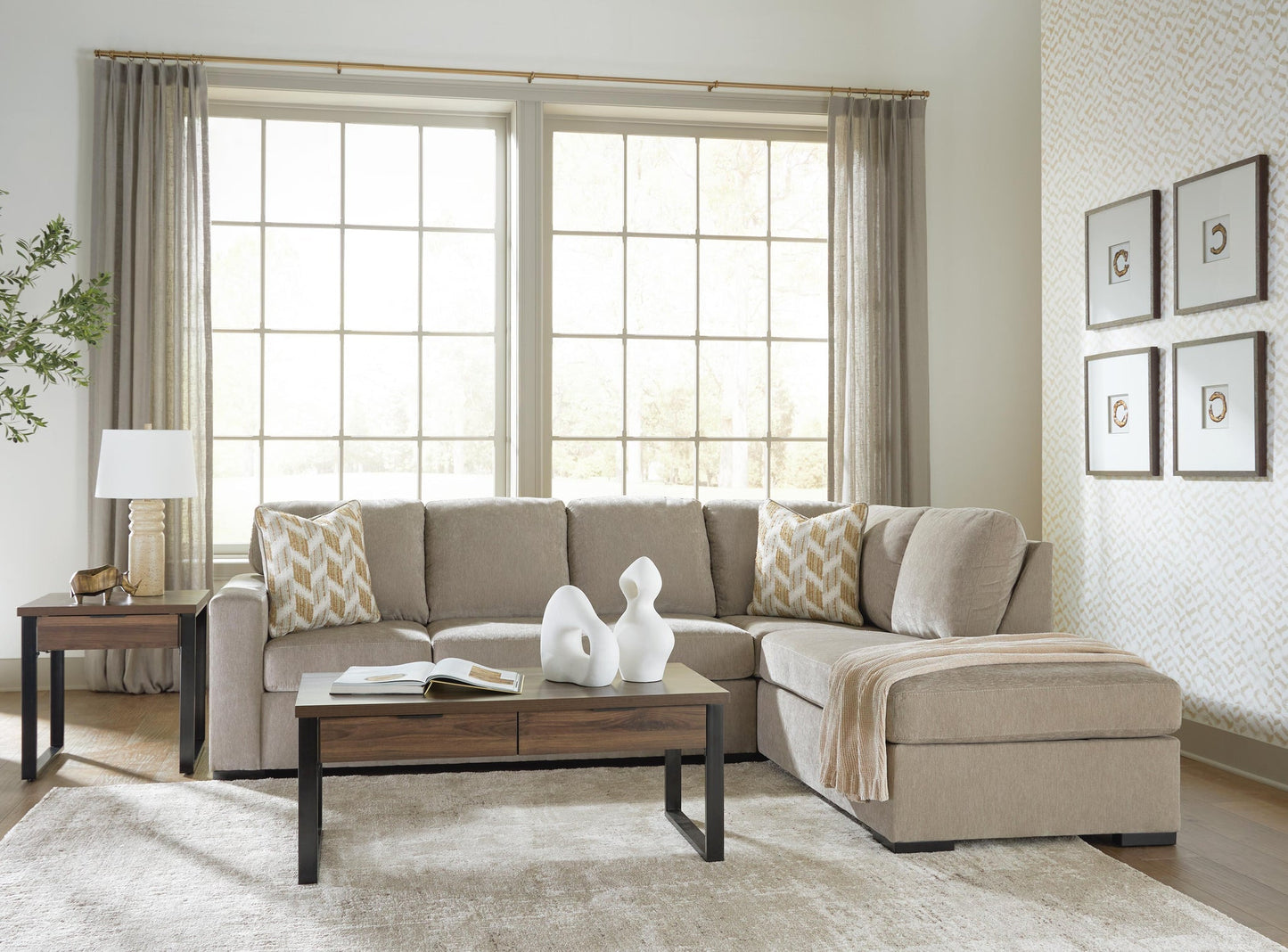Bridgepoint 2-Piece Sectional with Chaise Signature Design by Ashley®
