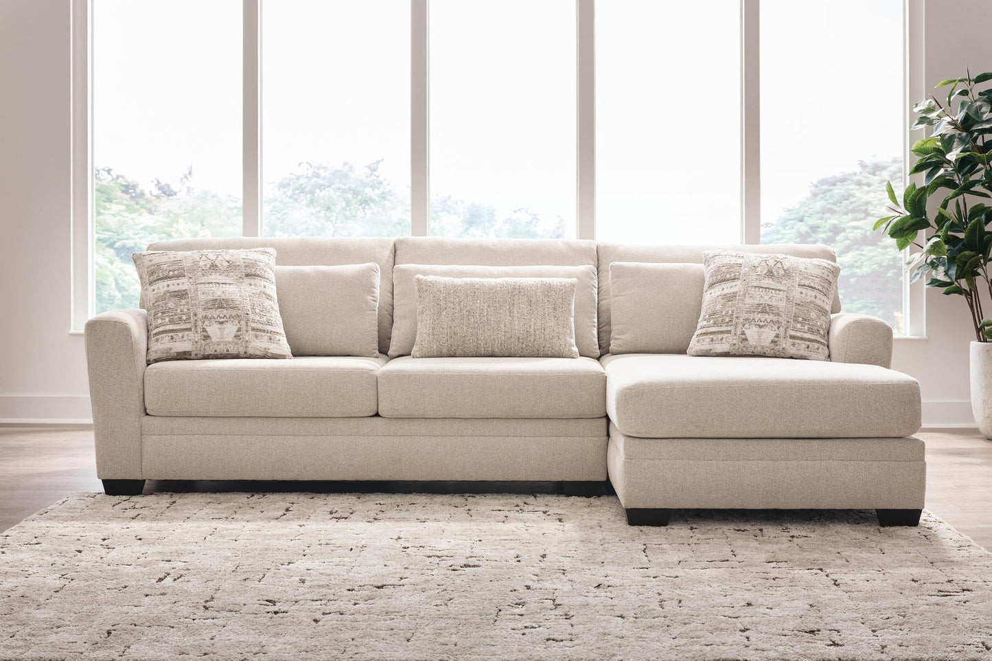 Mandi Point 2-Piece Sectional Sofa Chaise Benchcraft®