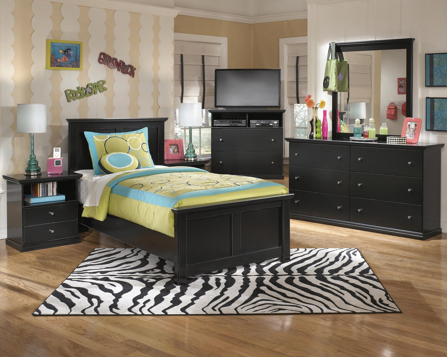 Maribel Six Drawer Dresser Signature Design by Ashley®