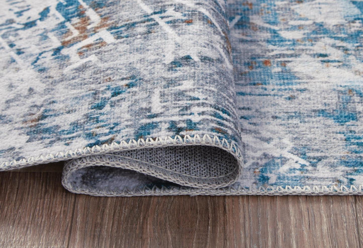 Garyard Washable Medium Rug Signature Design by Ashley®