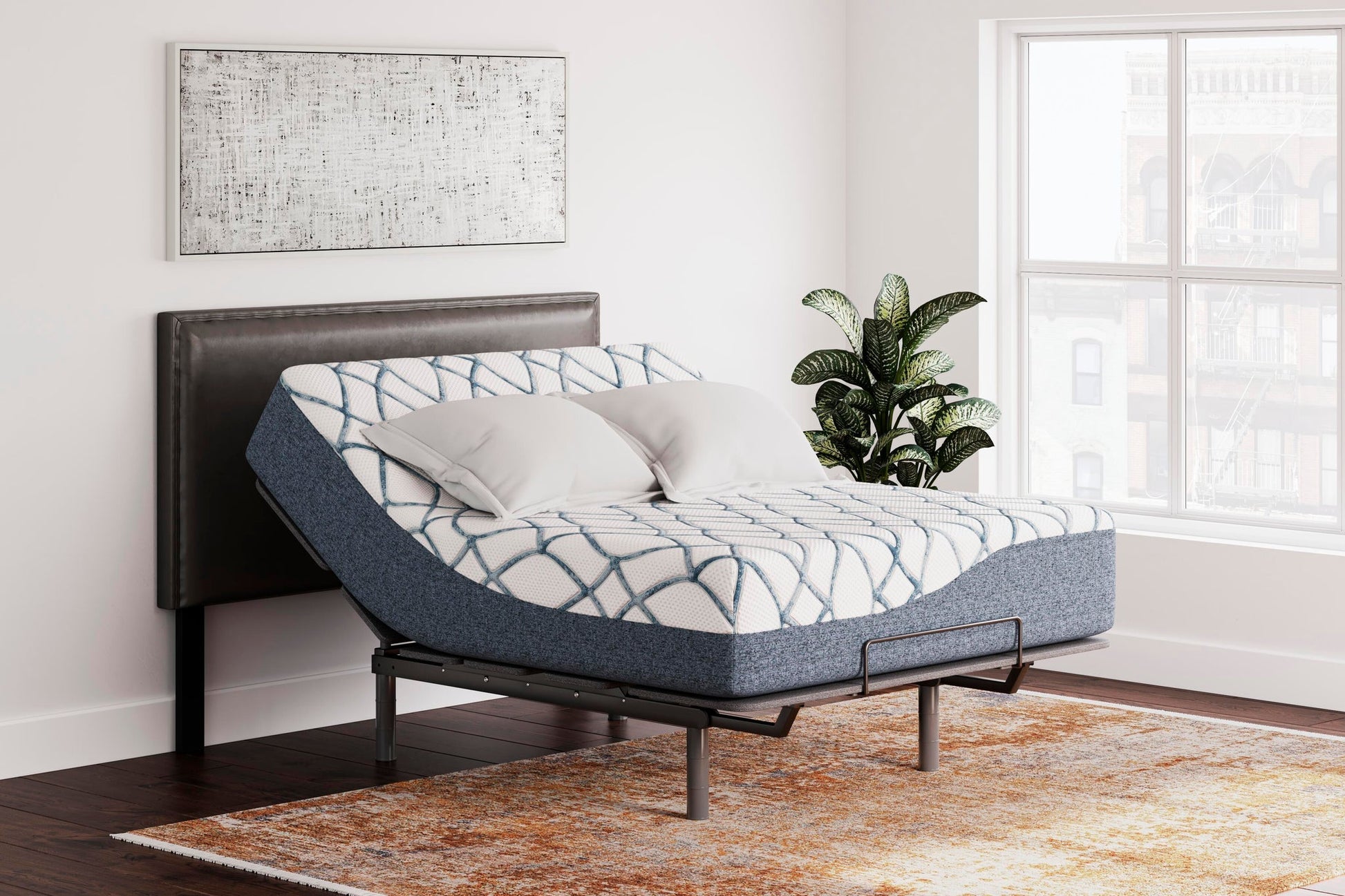14 Inch Chime Elite 2.0 California  Mattress Sierra Sleep® by Ashley