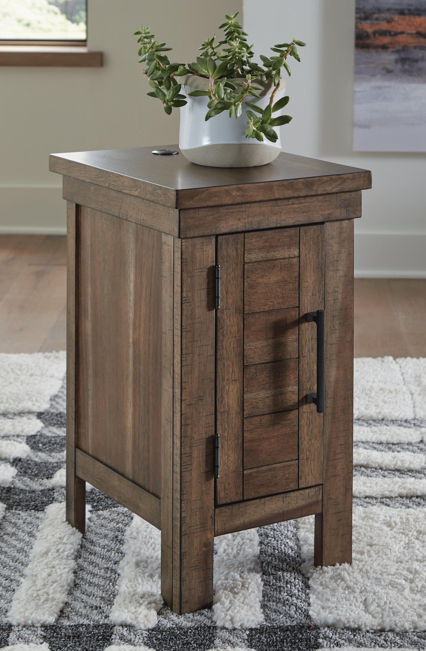 Moriville Chair Side End Table Signature Design by Ashley®