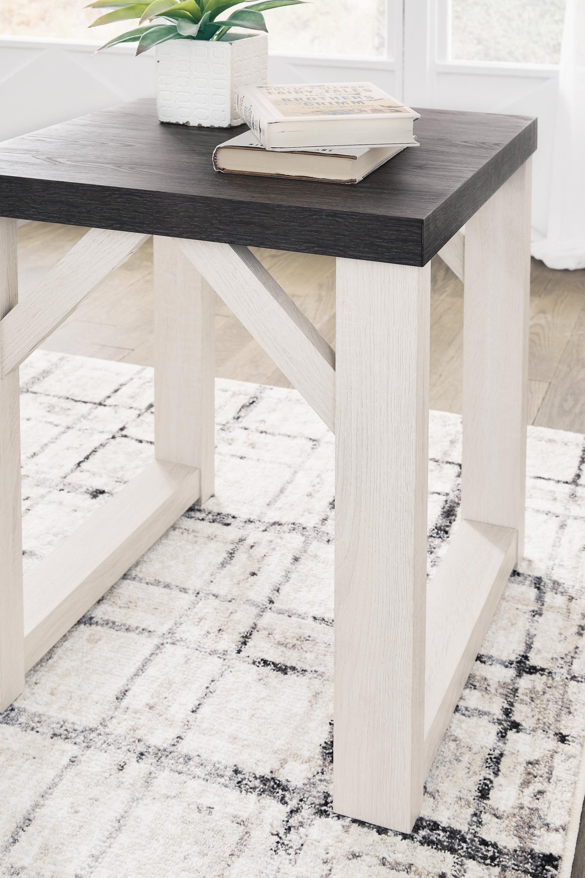 Dorrinson Occasional Table Set (3/CN) Signature Design by Ashley®