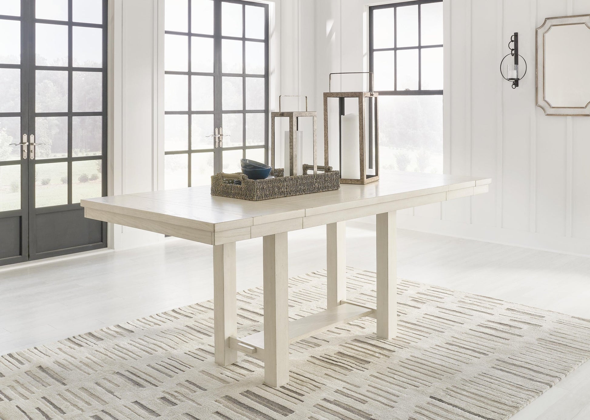 Robbinsdale RECT DRM Counter EXT Table Signature Design by Ashley®