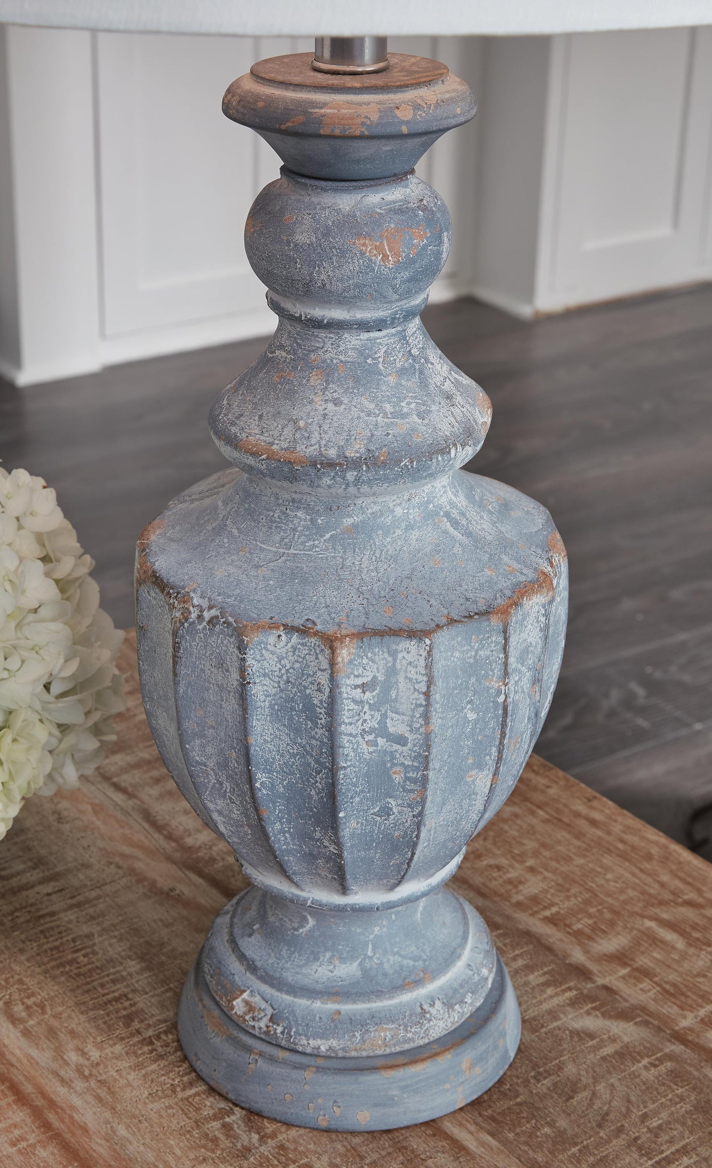 Cylerick Terracotta Table Lamp (1/CN) Signature Design by Ashley®