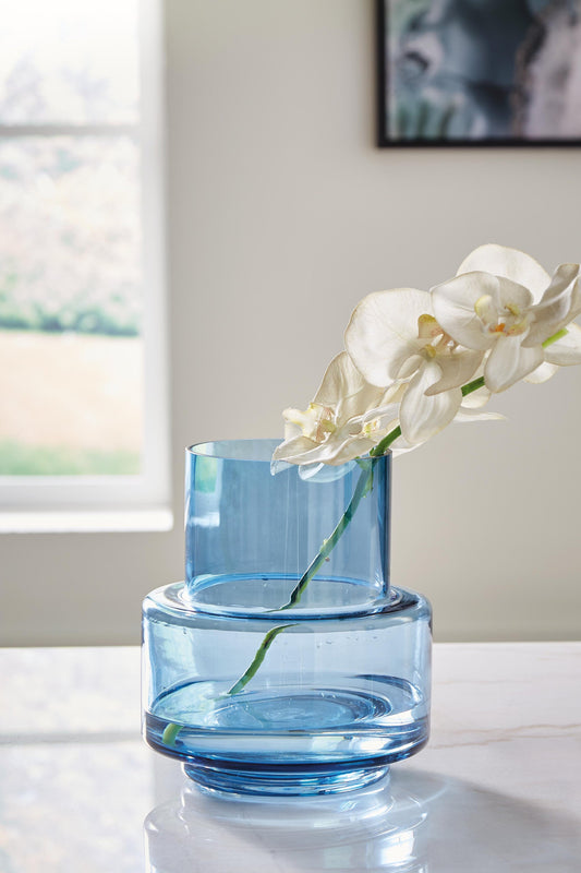 Bealen I/O Vase Signature Design by Ashley®