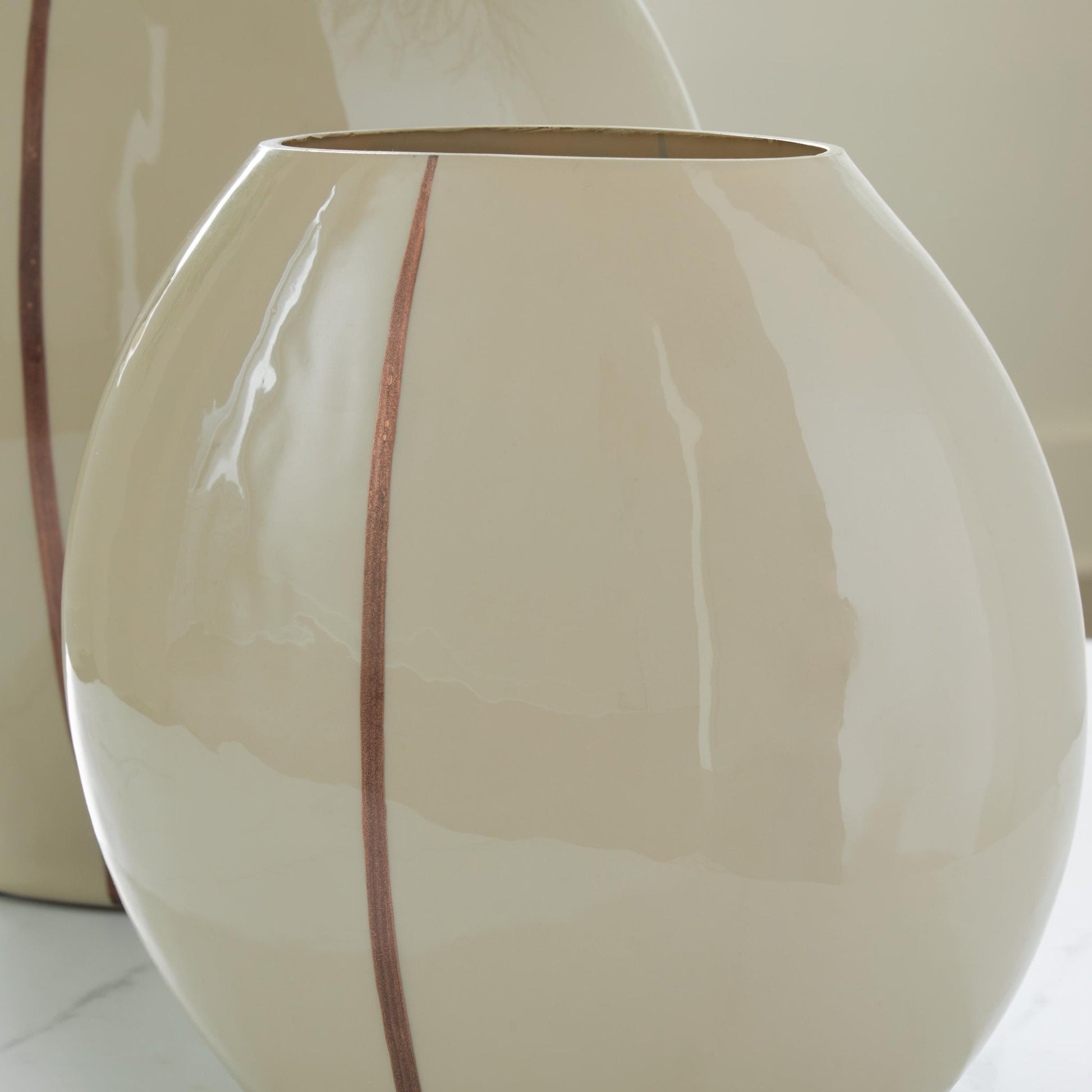 Sheabourne Vase Signature Design by Ashley®