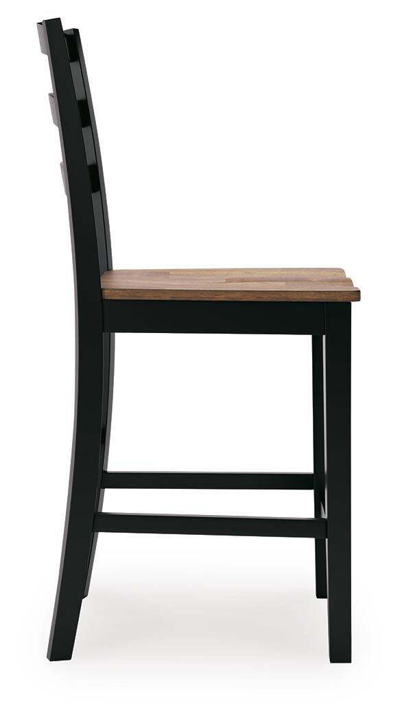 Wildenauer Barstool (2/CN) Signature Design by Ashley®
