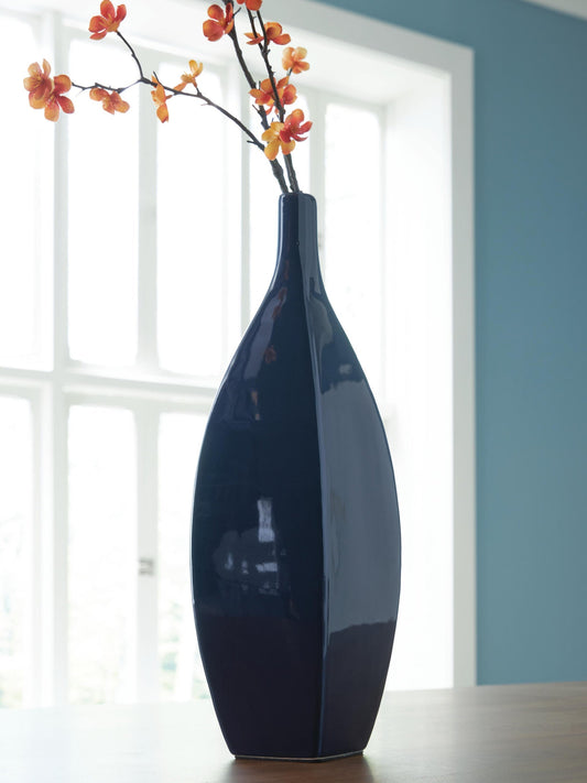Abtinson I/O Vase Signature Design by Ashley®