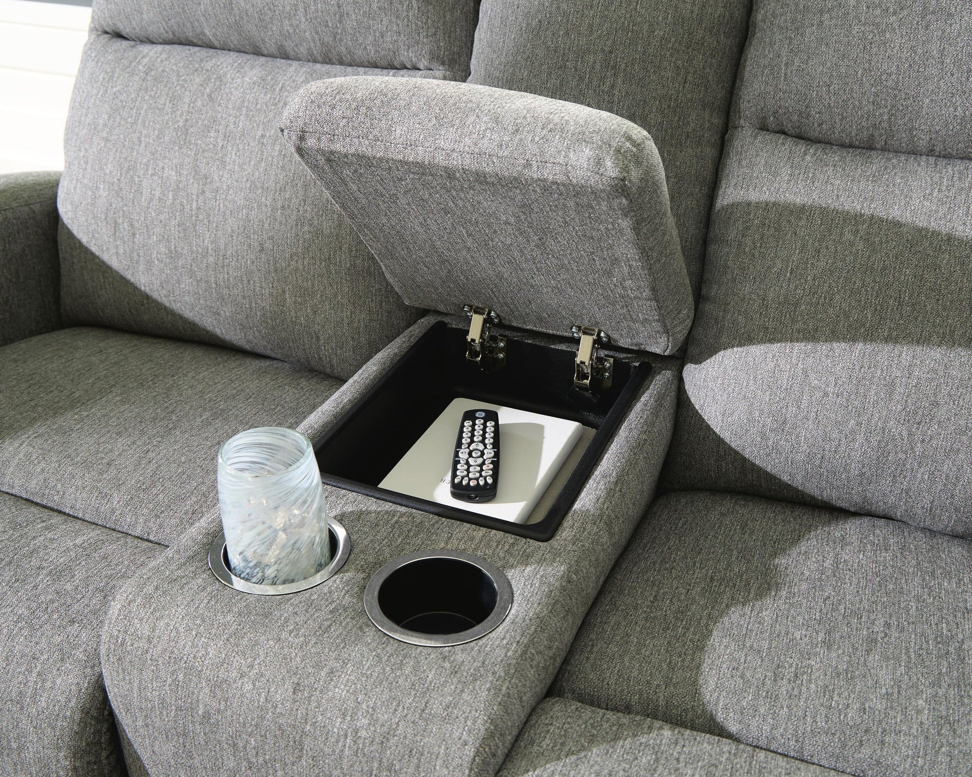 Gauntlet DBL Rec Loveseat w/Console Signature Design by Ashley®