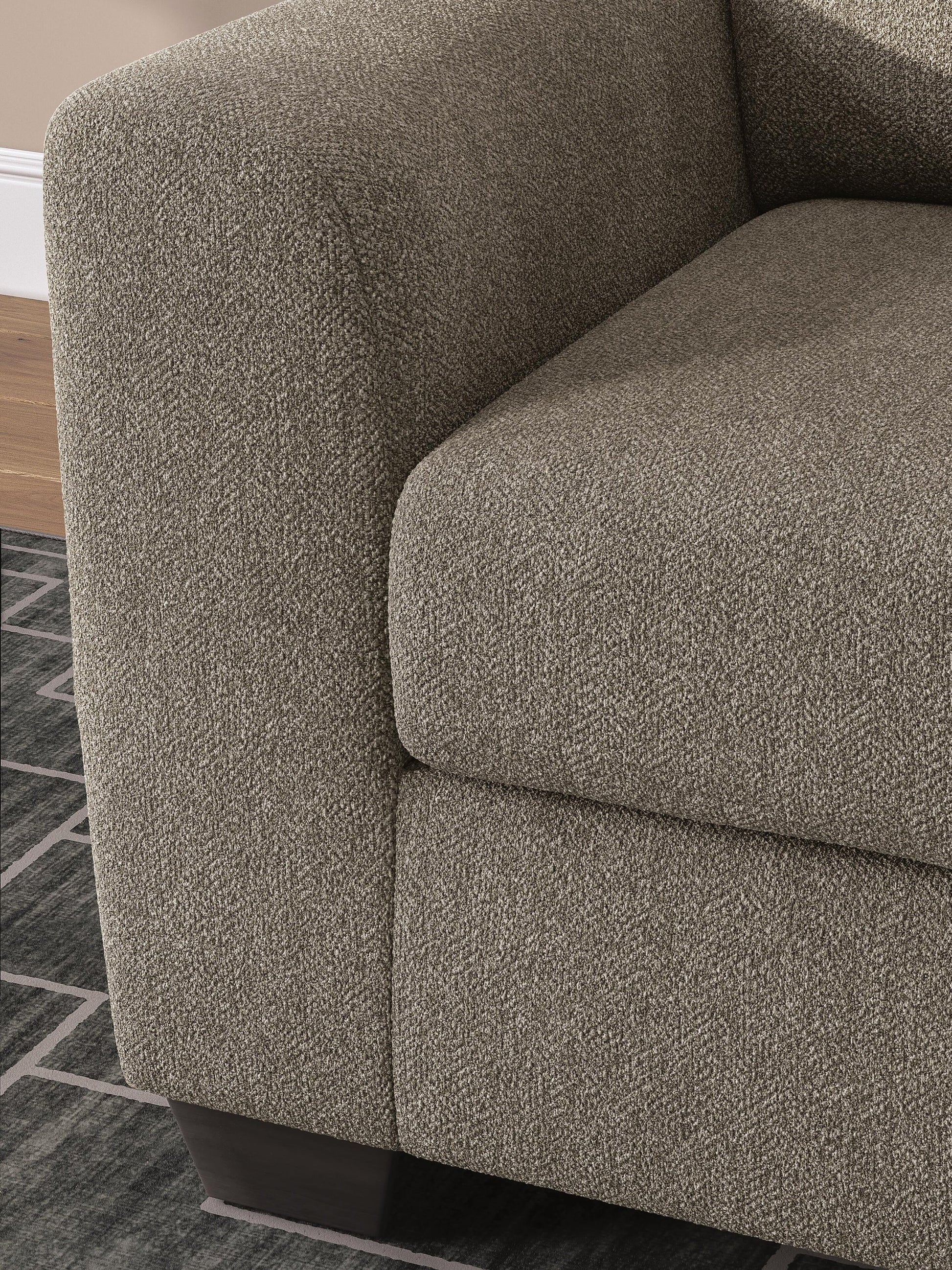 Triston-Peaks Chair and a Half Benchcraft®