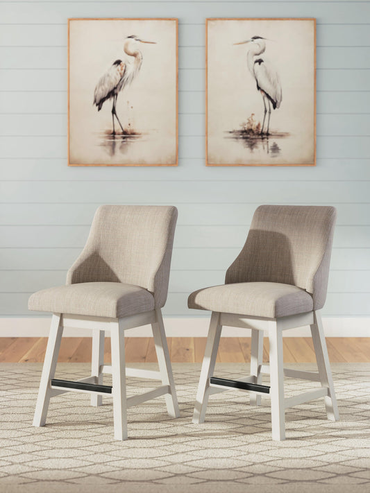 Robbinsdale UPH Swivel Barstool (2/CN) Signature Design by Ashley®