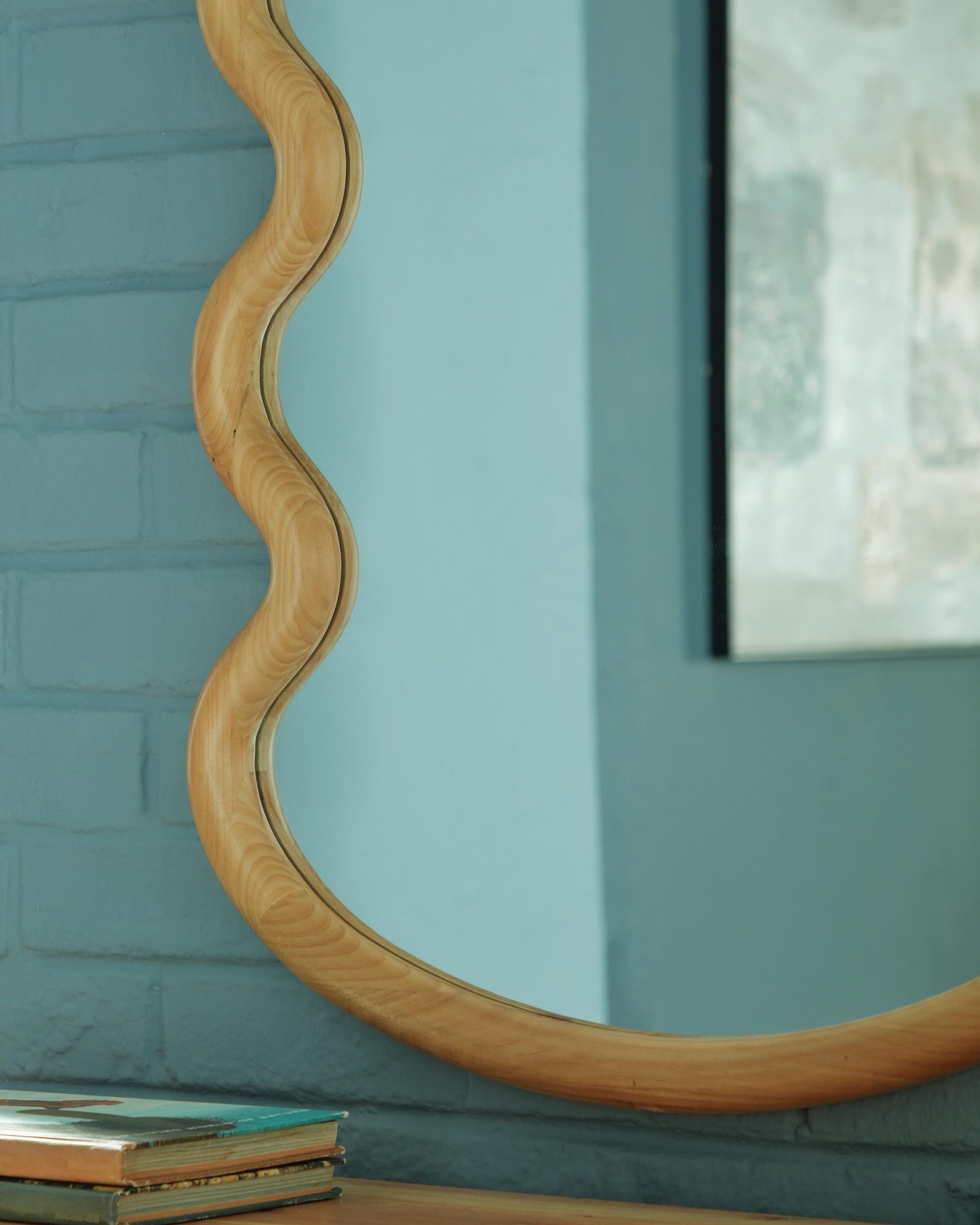 Serendis Accent Mirror Signature Design by Ashley®