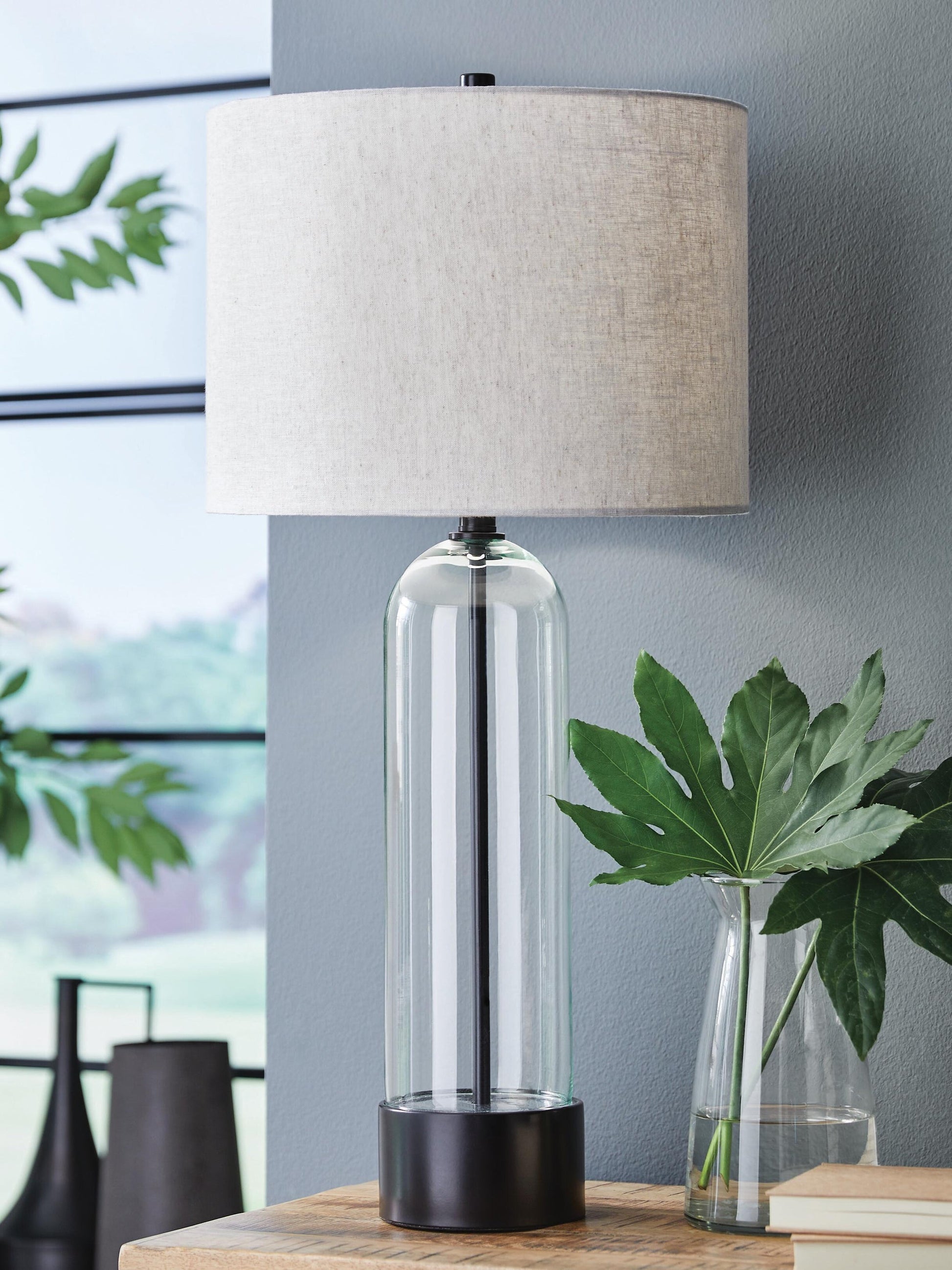 Kerrbrook Glass Table Lamp (1/CN) Signature Design by Ashley®