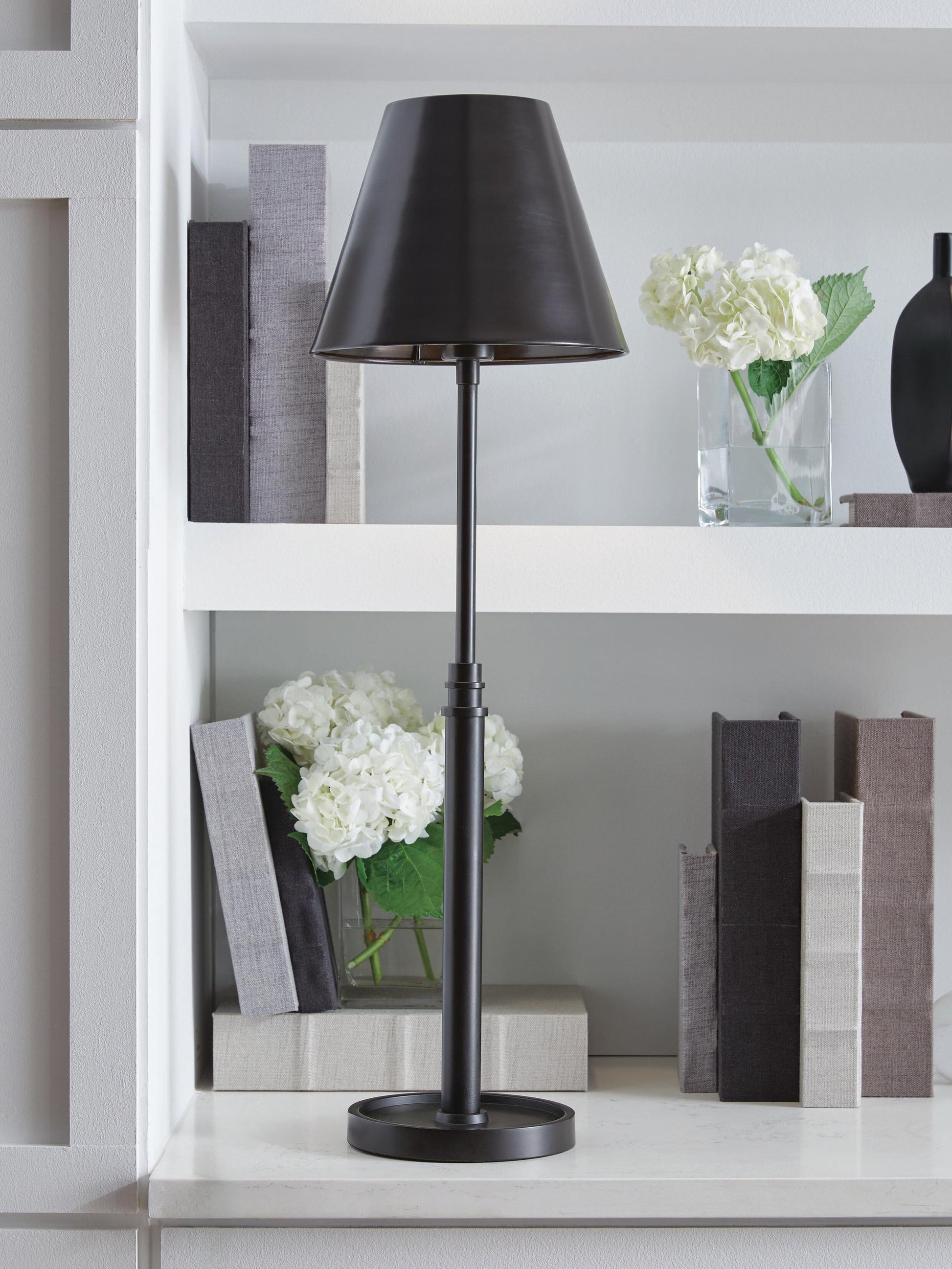 Wimner Metal Table Lamp (1/CN) Signature Design by Ashley®