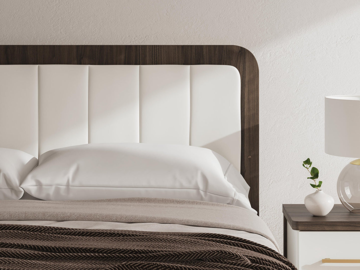 Kendanport  Upholstered Bed Signature Design by Ashley®