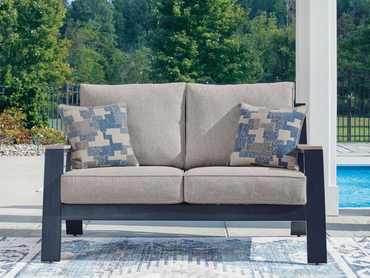 East Beach Loveseat w/Cushion Signature Design by Ashley®