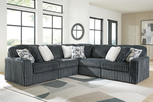 Midnight-Madness 5-Piece Sectional Signature Design by Ashley®
