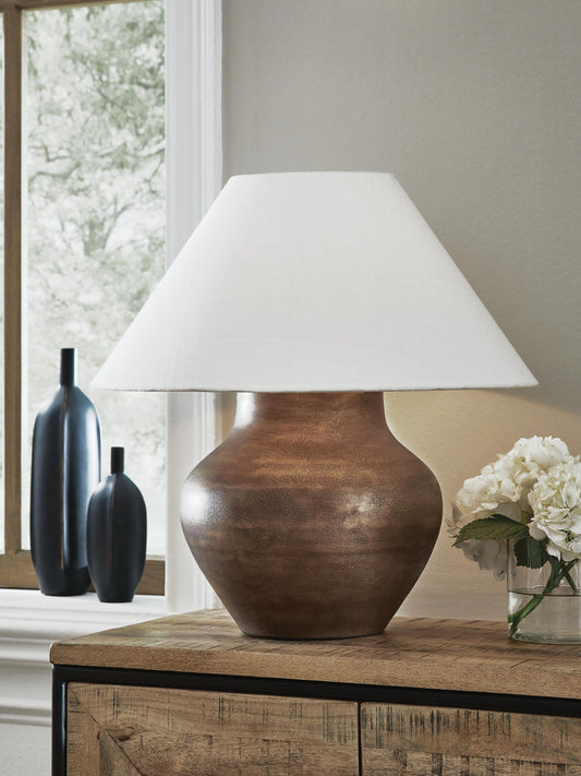 Whitham Metal Table Lamp (1/CN) Signature Design by Ashley®