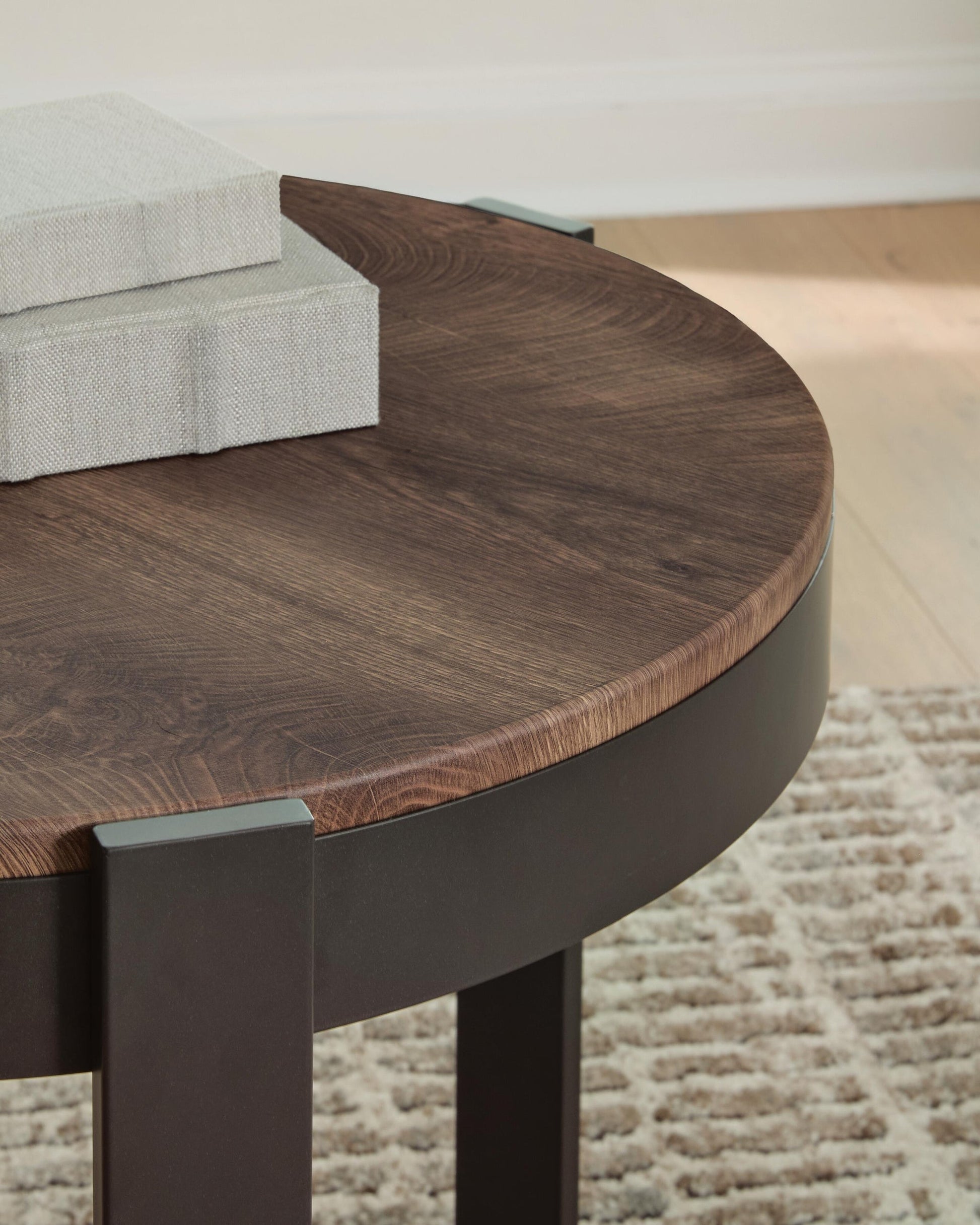 Horizon Hills Occasional Table Set (3/CN) Signature Design by Ashley®