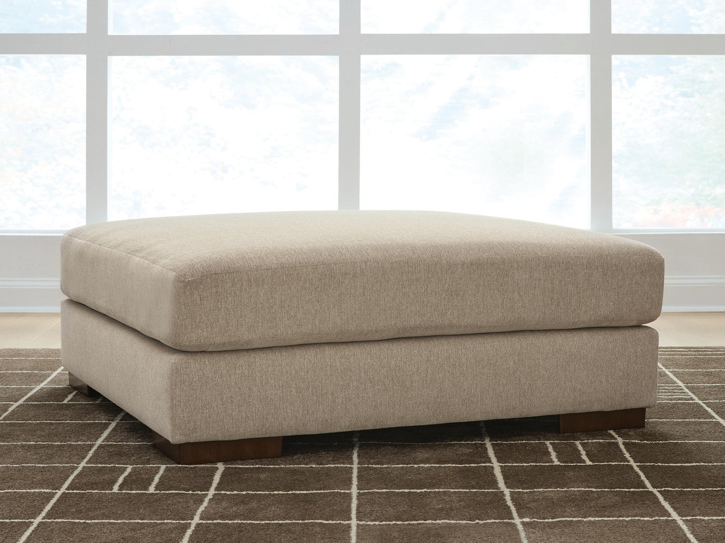 Linenhause Oversized Accent Ottoman Benchcraft®