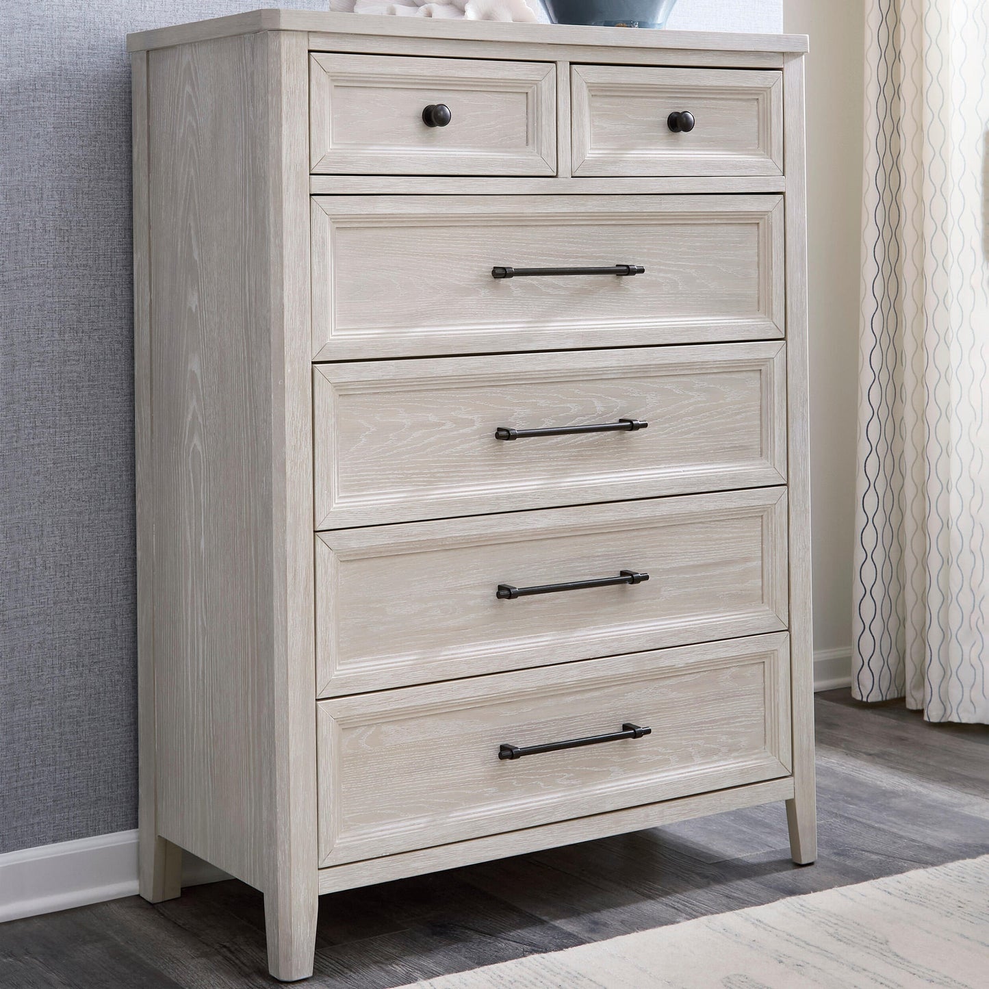 Darbonton Six Drawer Chest Signature Design by Ashley®