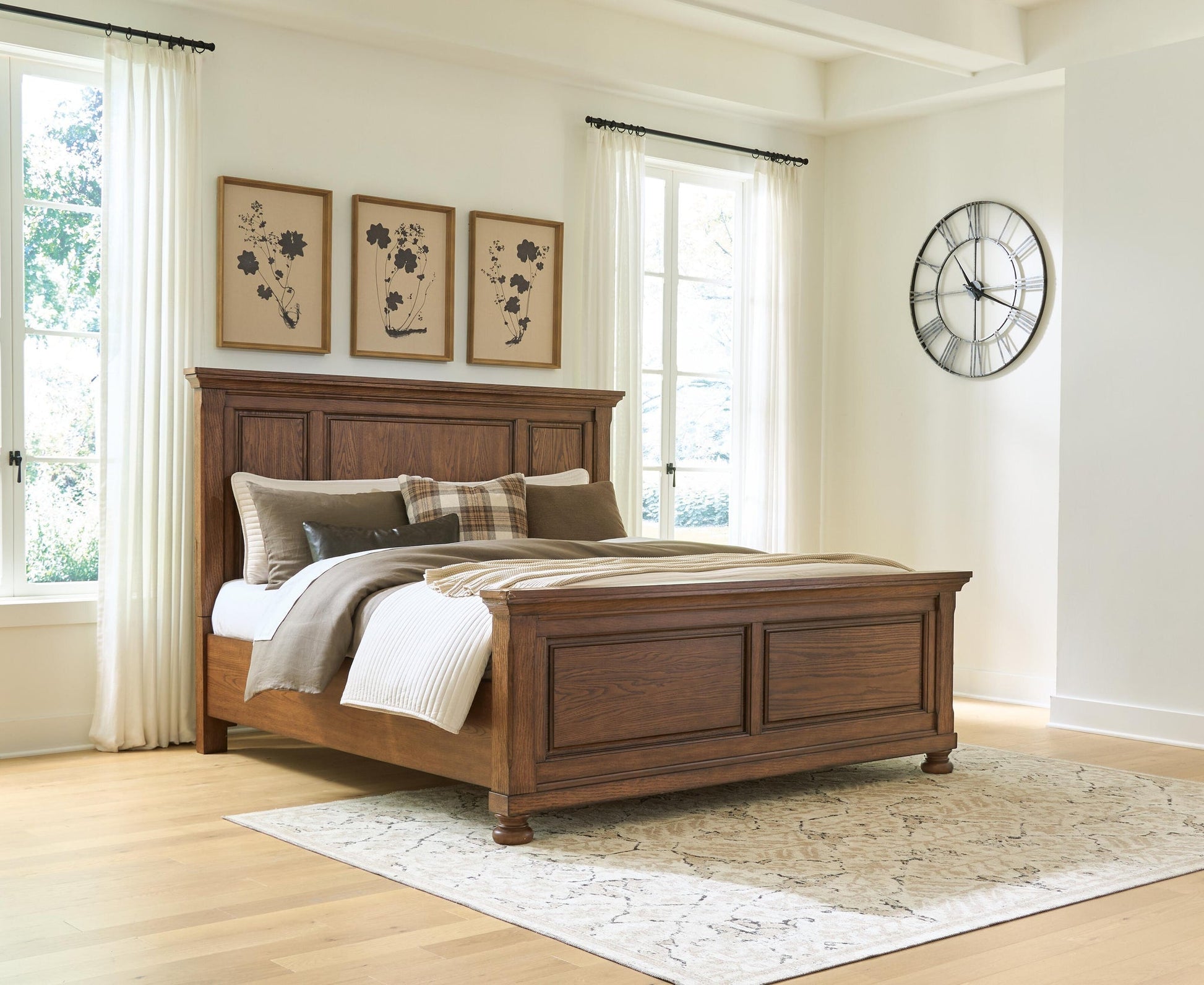 Zackaryn  Panel Bed Signature Design by Ashley®