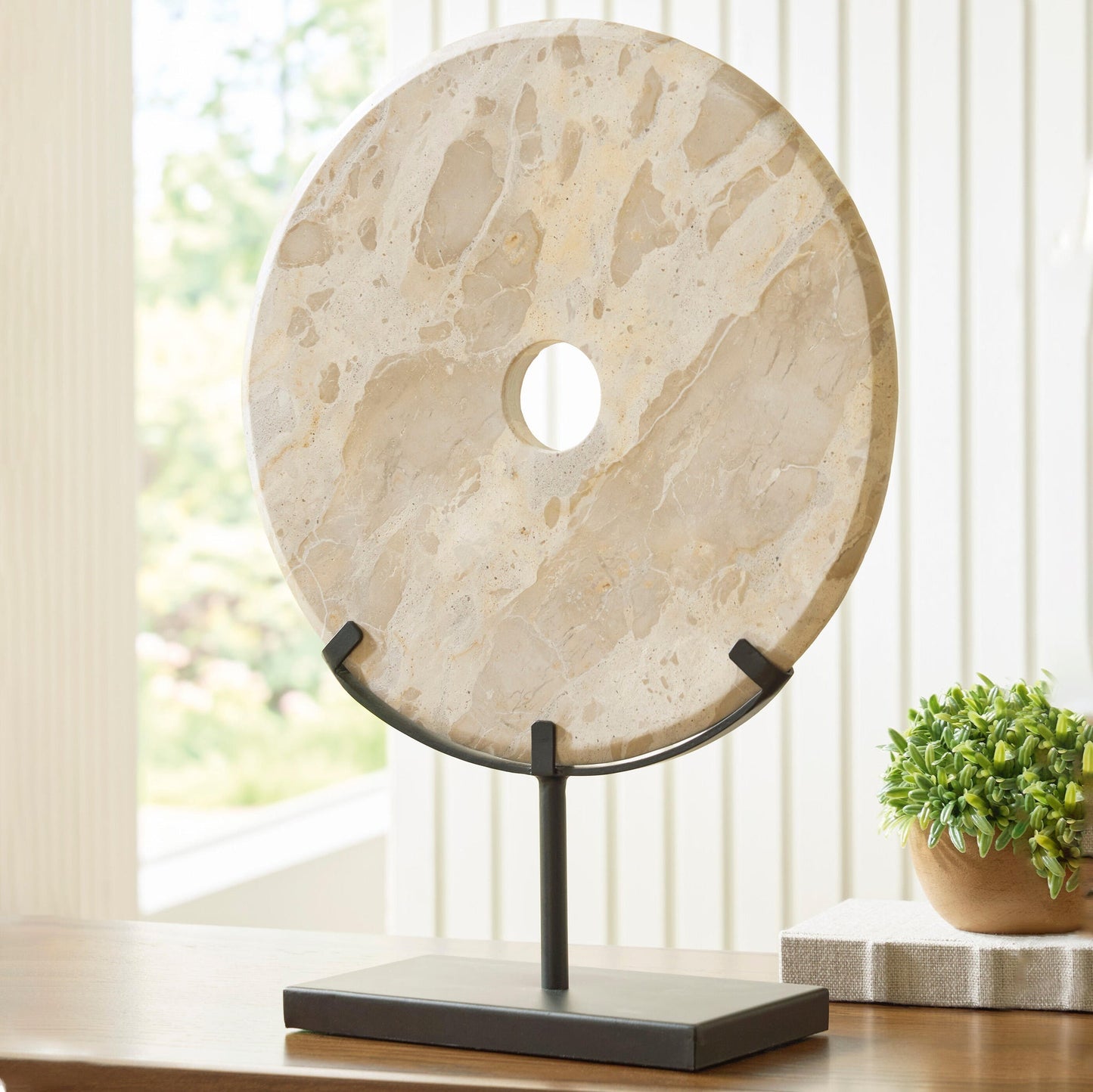 Wendon Sculpture Signature Design by Ashley®