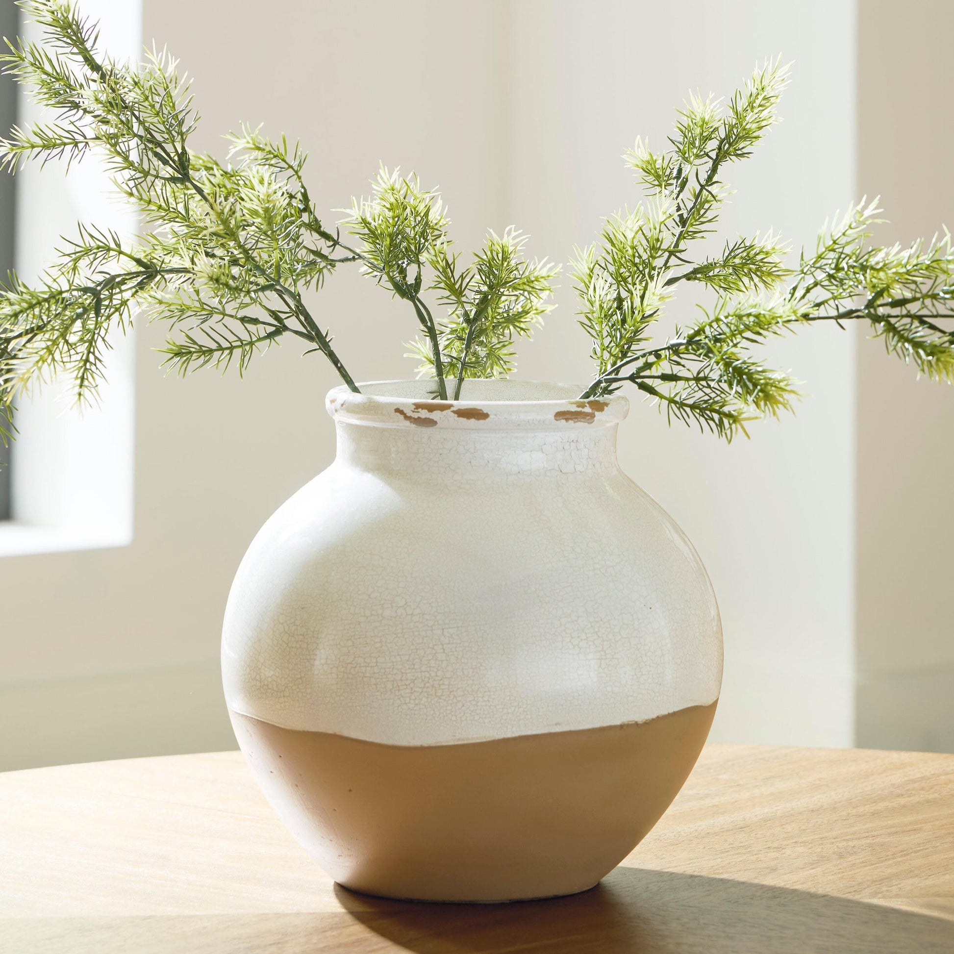 Vercott Vase Signature Design by Ashley®