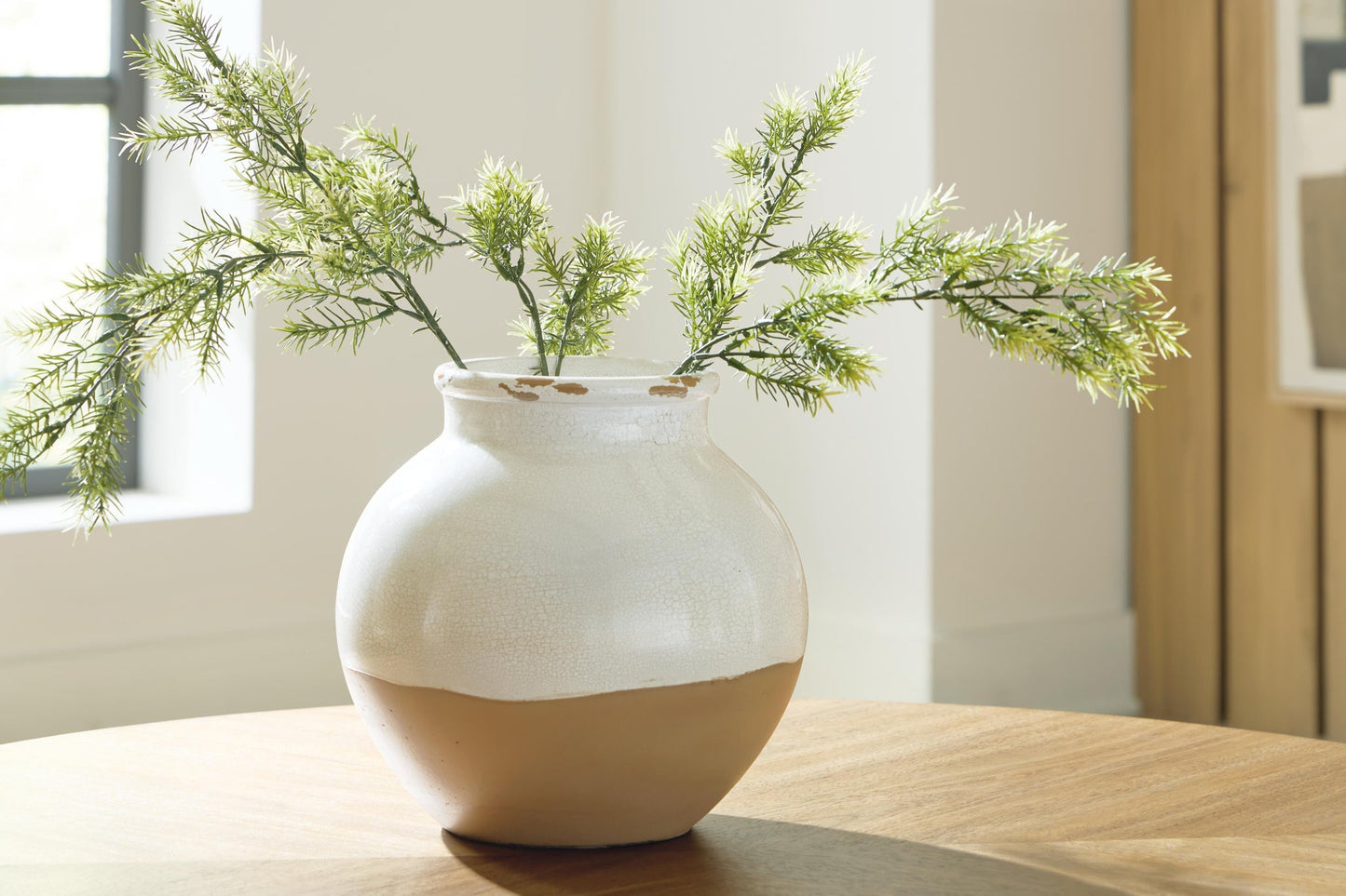 Vercott Vase Signature Design by Ashley®