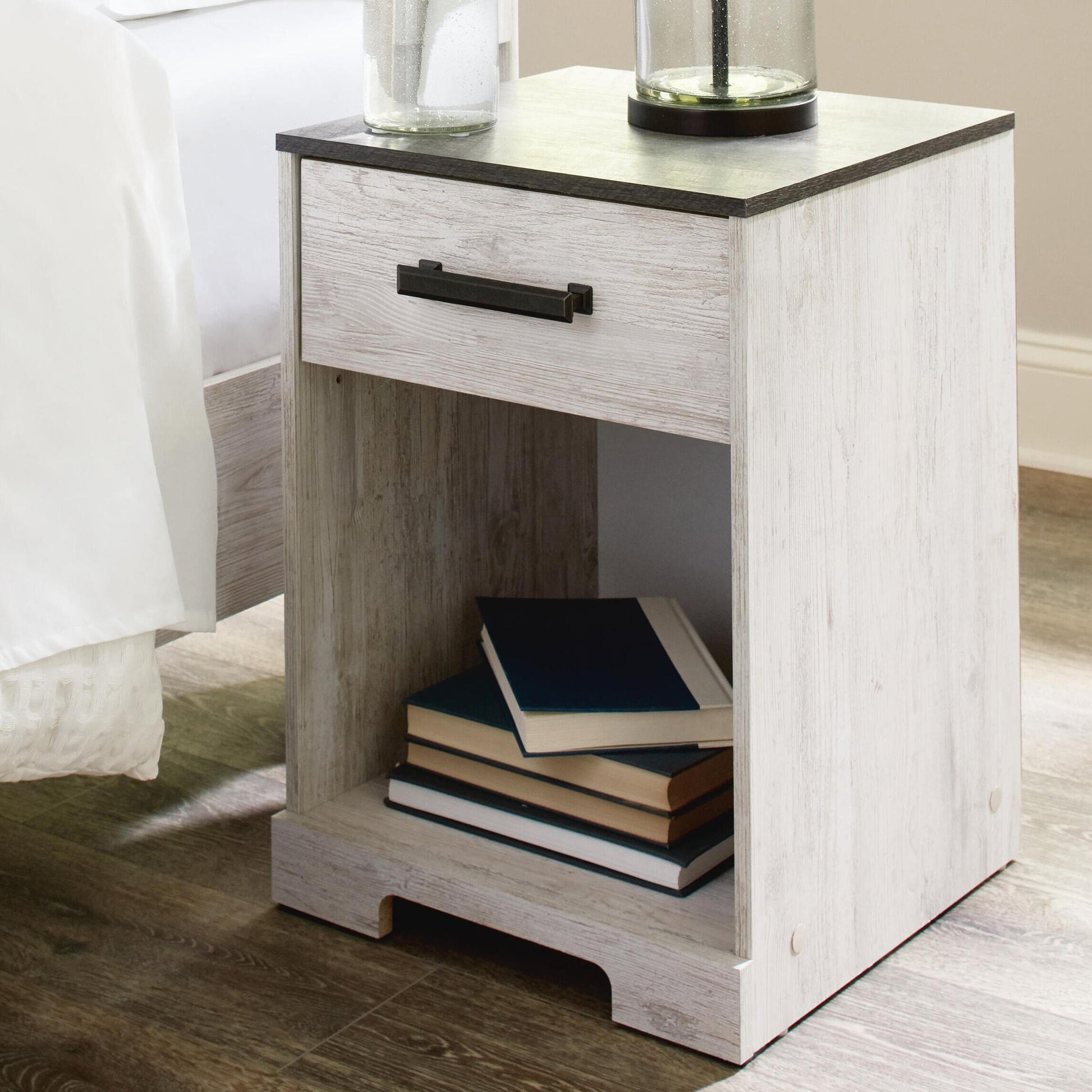 Shawburn One Drawer Night Stand Signature Design by Ashley®