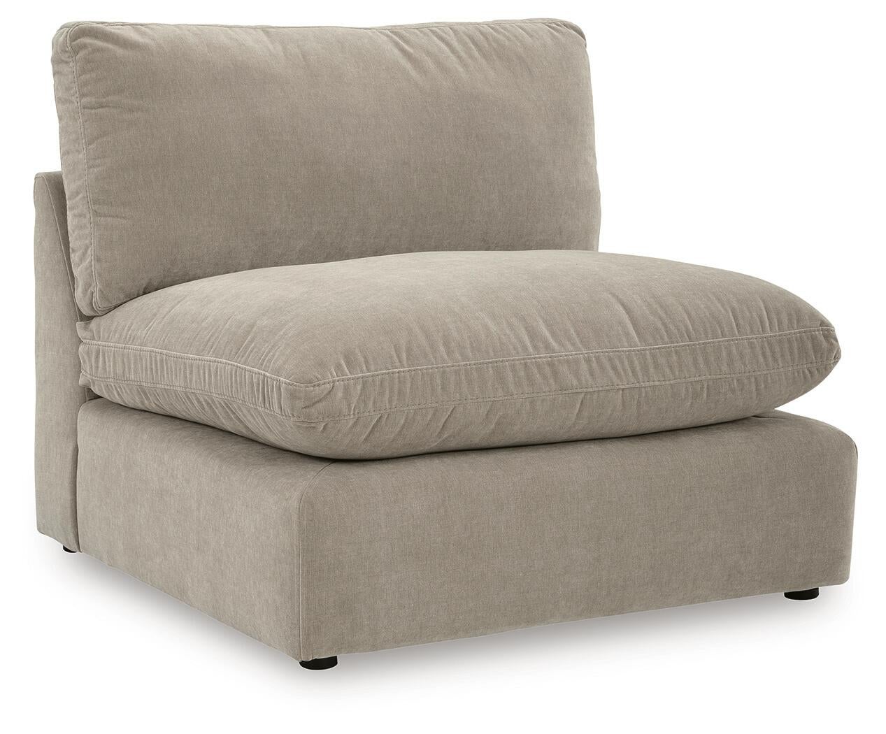 Maxton Heights 8-Piece Sectional Benchcraft®