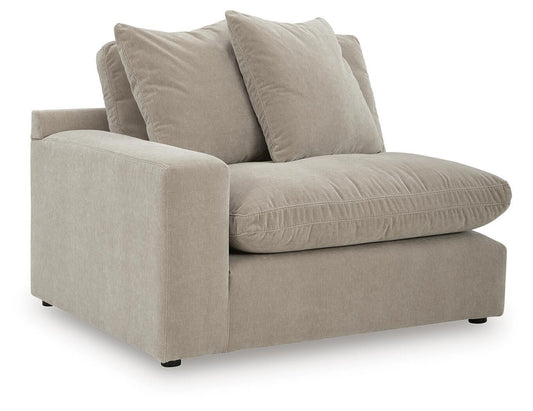 Maxton Heights 8-Piece Sectional Benchcraft®