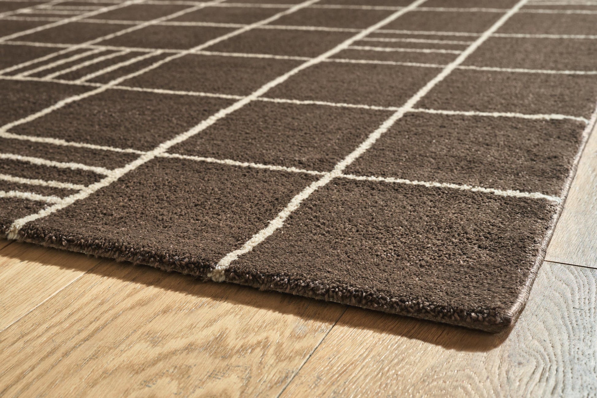 Rowbrook Medium Rug Signature Design by Ashley®