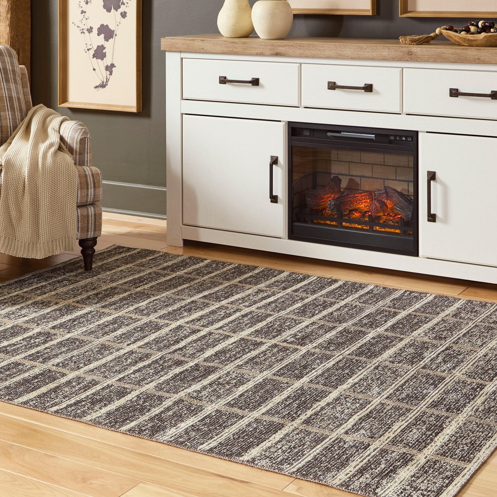 Verbrook Medium Rug Signature Design by Ashley®