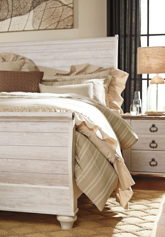 Willowton - Whitewash - 5 Pc. - Dresser, Mirror, Queen Sleigh Bed Signature Design by Ashley®