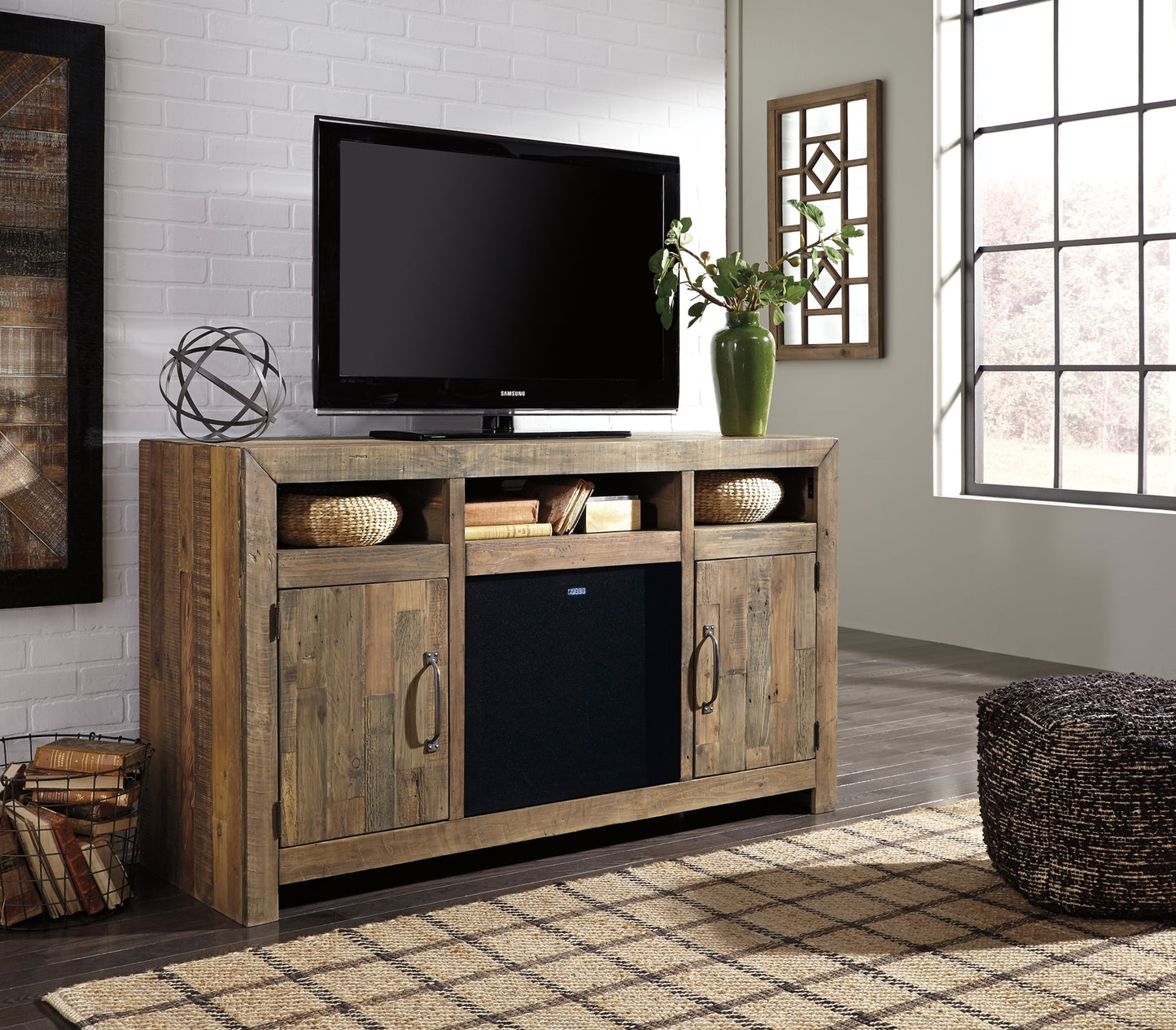 Sommerford LG TV Stand w/Fireplace Option Signature Design by Ashley®