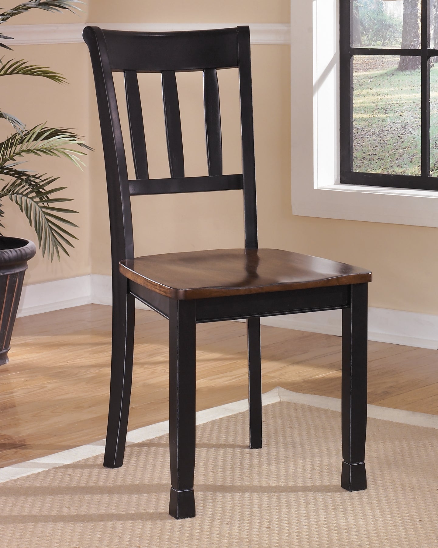 Owingsville Dining Room Side Chair (2/CN) Signature Design by Ashley®