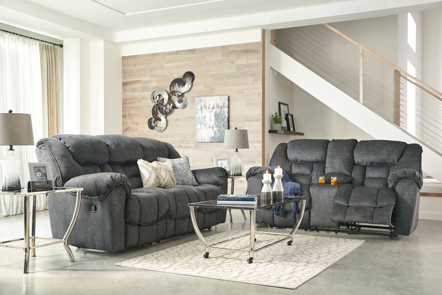 Capehorn Reclining Sofa Signature Design by Ashley®