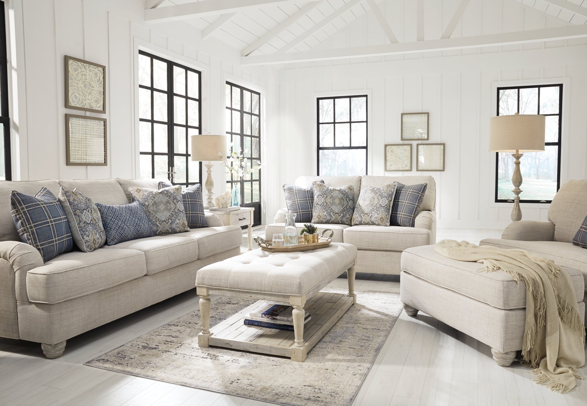 Traemore Sofa Benchcraft®
