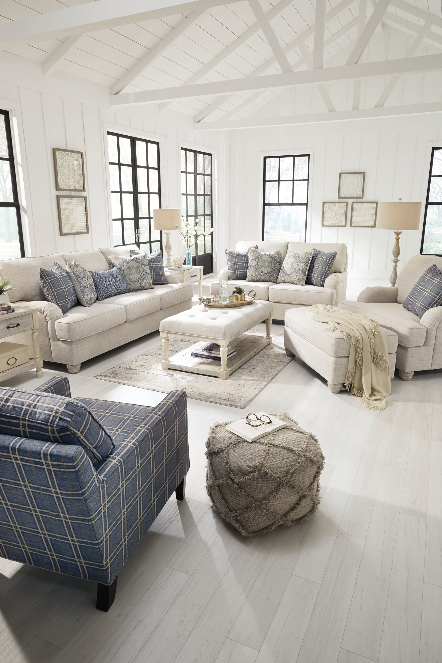 Traemore Sofa Benchcraft®
