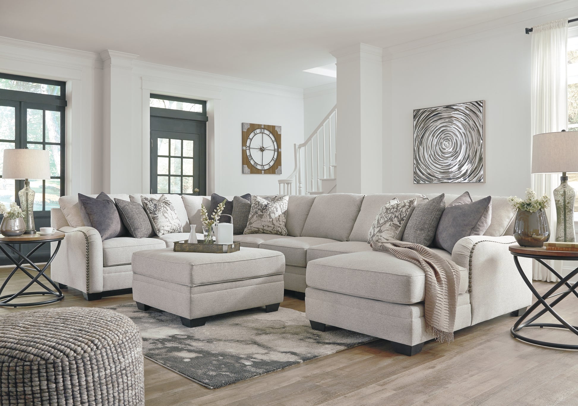 Dellara 5-Piece Sectional with Chaise Benchcraft®