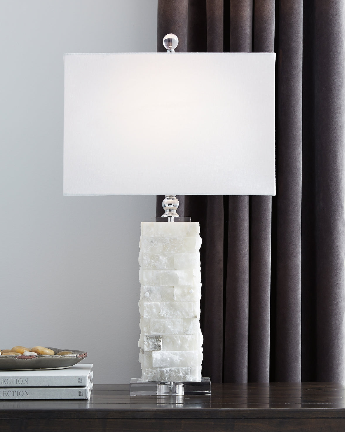 Malise Alabaster Table Lamp (1/CN) Signature Design by Ashley®