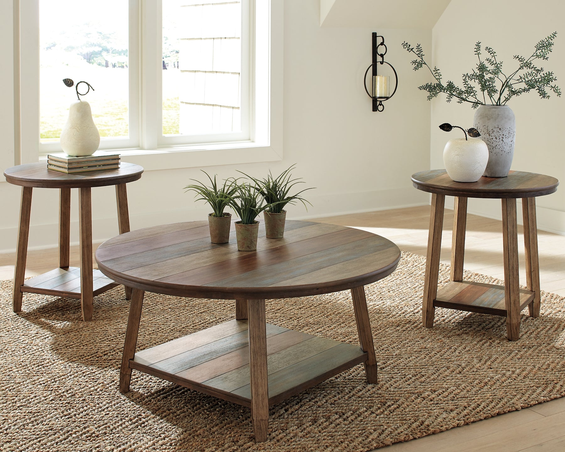 Raebecki Occasional Table Set (3/CN) Signature Design by Ashley®